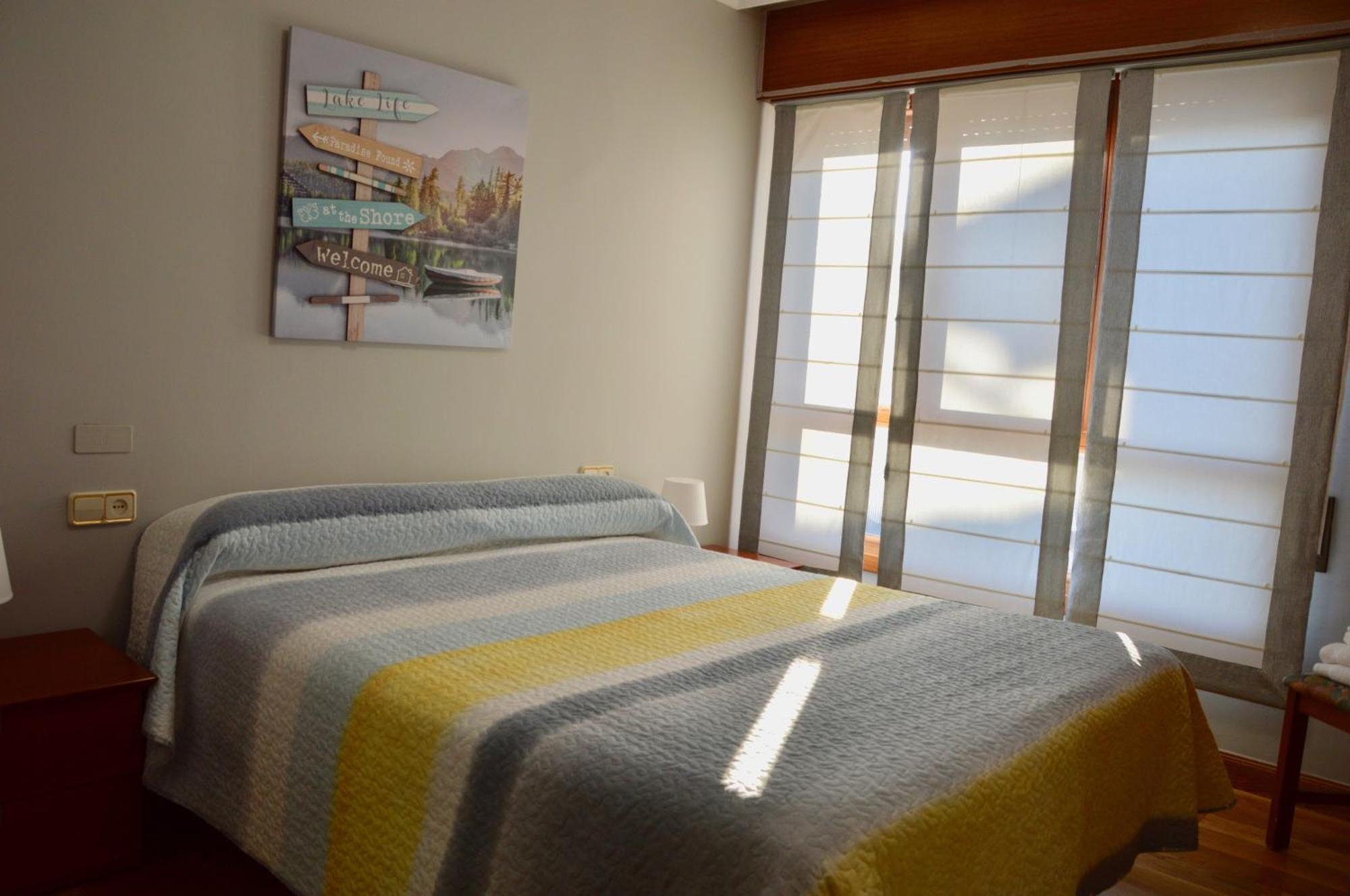 Apartamentos Montejurra Ayegui Exteriör bild