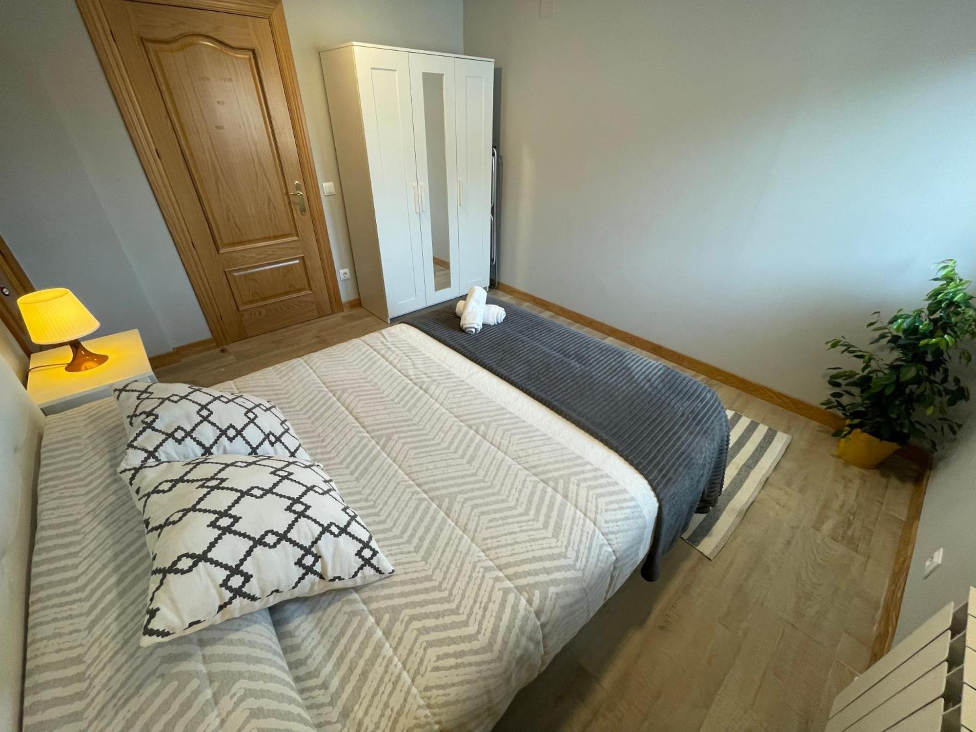 Apartamentos Montejurra Ayegui Exteriör bild